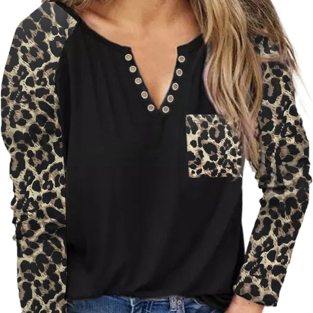 LEOPARD POCKET RAGLAN SLEEVE TOP